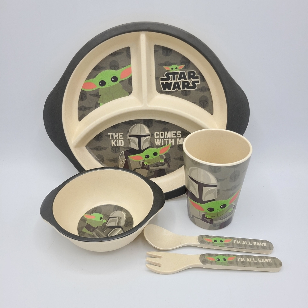 Disney Star Wars Mandalorian Baby Yoda Kids 5 piece Bamboo Dinnerware Set New